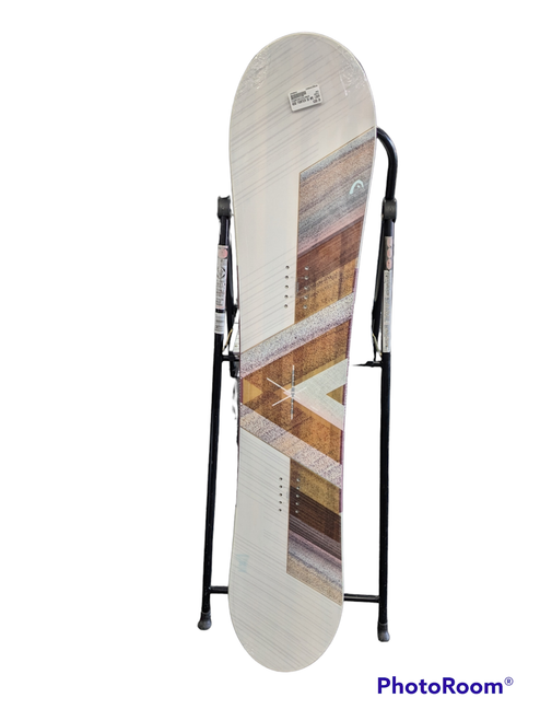 Snowboarding Women's Snowboards