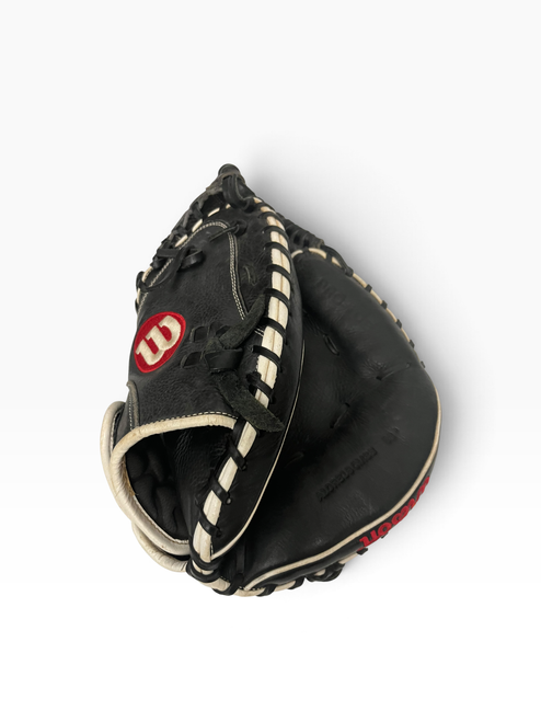 Vist Large View of Product Image Which is Used Wilson A1000 CATCHERS MITT BB/SB Catchers RH Throw Black 33"