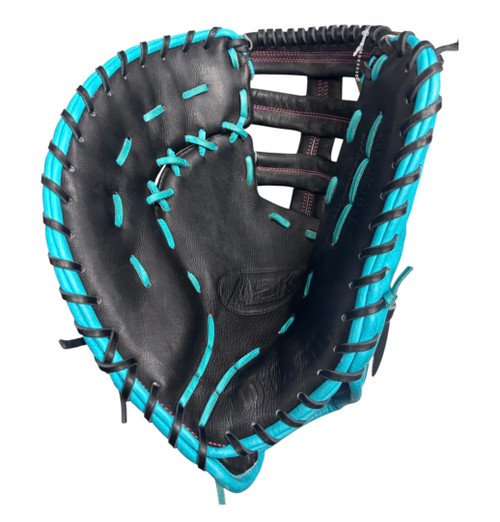 Vist Large View of Product Image Which is Used Wilson A2K BB/SB First Base LH Throw None 12 1/2"