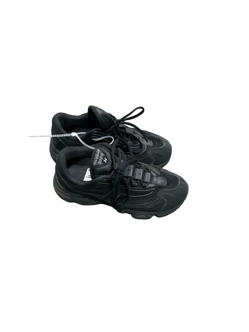 Vist Large View of Product Image Which is Used New Balance Running/X-Train Shoes M