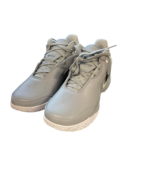 Vist Large View of Product Image Which is Used Nike Basketball Shoes M Grey Senior 11