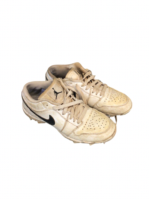 Vist Large View of Product Image Which is Used Nike Jr FB Cleats White Junior 01.5