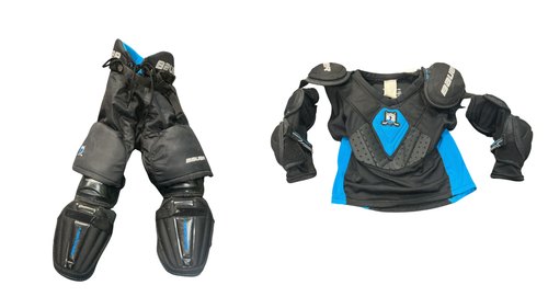 Vist Large View of Product Image Which is Used Bauer PRODIGY Youth Shoulder Pads MD