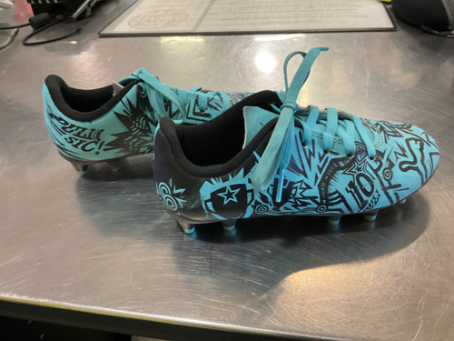 Vist Large View of Product Image Which is Used Puma Soccer Cleats Royal Blue Youth 11.0