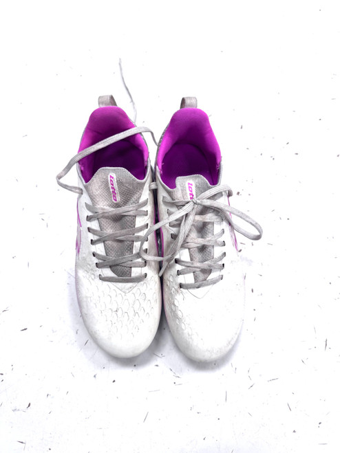 Vist Large View of Product Image Which is Used Lotto Soccer Cleats White Junior 02.5
