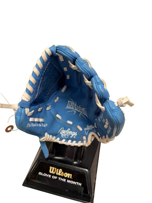 Vist Large View of Product Image Which is Used Rawlings HIGHIGHT H100BCBW Leather Youth Baseball Glove RH Throw Carolina Blue 10"
