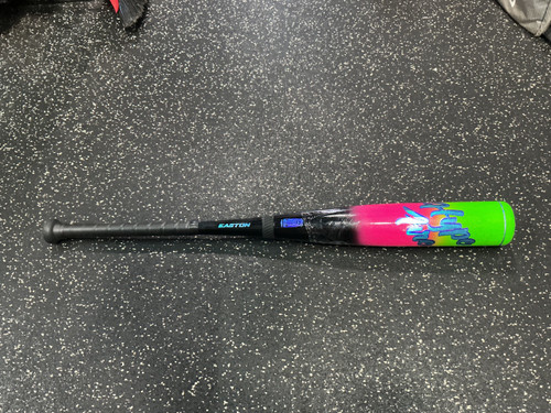 Vist Large View of Product Image Which is Used Easton EUT7HYP8 BB/SB USSSA 2 3/4 Bat 30"