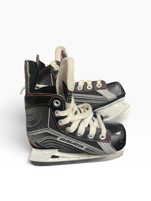 Vist Large View of Product Image Which is Used Bauer VAPOR X200 Youth Hockey Skate Youth 11.0