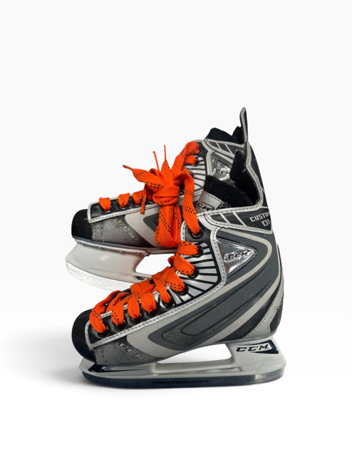 Vist Large View of Product Image Which is Used CCM CUSTOM 01 Junior Hockey Skate Junior 02