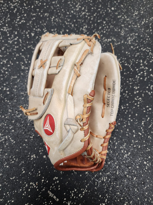 Vist Large View of Product Image Which is Used Regent THE BIG MAN BB/SB Glove RH Throw Brown 13"
