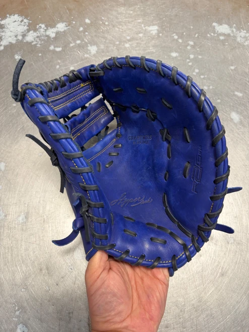 Vist Large View of Product Image Which is Used Rawlings GR6HTM535 Hyper Tech R2G BB First Base RH Throw Navy/Royal Blue 11 3/4"