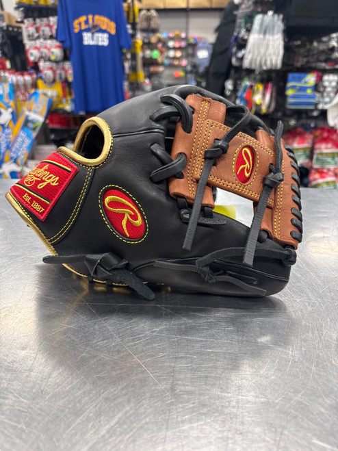 Vist Large View of Product Image Which is Used Rawlings PS204-2BBR Pro Series Glove RH Throw Black 11 1/2"