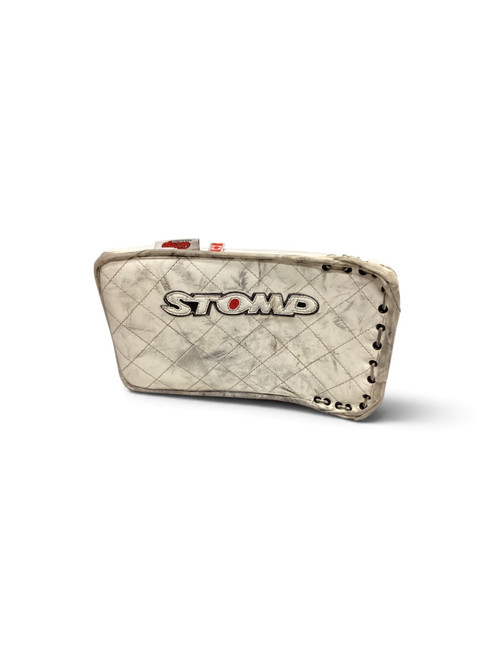 Vist Large View of Product Image Which is Used STOMP JR BLOCKER Junior Goalie Blocker White