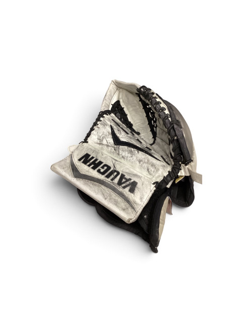 Vist Large View of Product Image Which is Used Vaughn V6 JR CATCHER Junior Goalie Catcher White