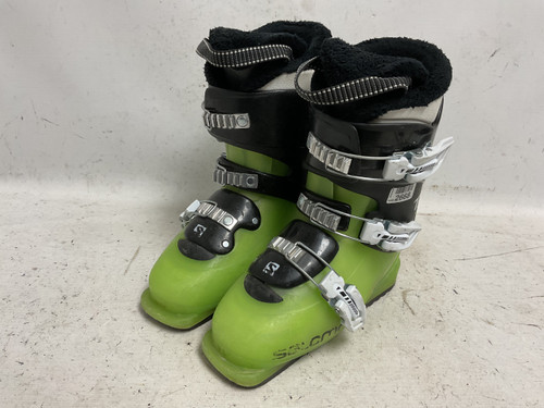 Vist Large View of Product Image Which is Used Salomon T3 Boys DH Ski Boot Green 220 MP - J04 - W05