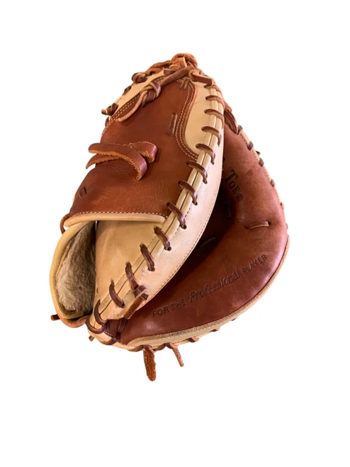 Vist Large View of Product Image Which is Used Rawlings GG ELITE BB/SB Catchers RH Throw Brown 32 1/2"