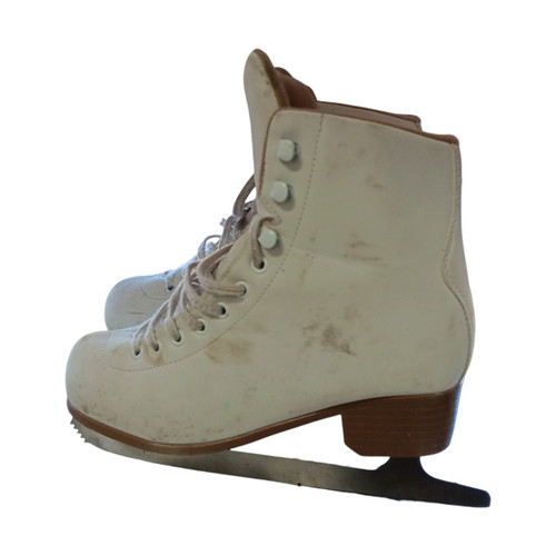 Vist Large View of Product Image Which is Used FEET CITY WomensFigure Skate White Senior 7.5