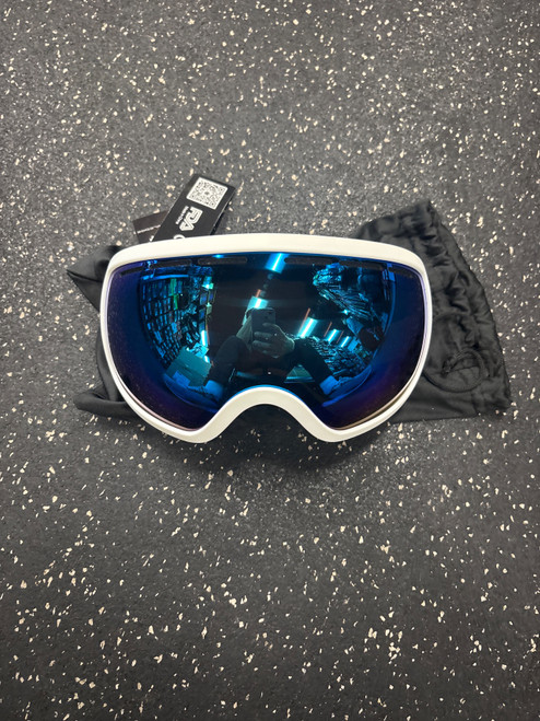 Vist Large View of Product Image Which is Used SNOWLEDGE GOGGLES Snow Goggles Adult White