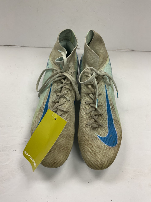 Vist Large View of Product Image Which is Used Nike DJ5598-601 Soccer Cleats Carolina Blue Senior 8.5