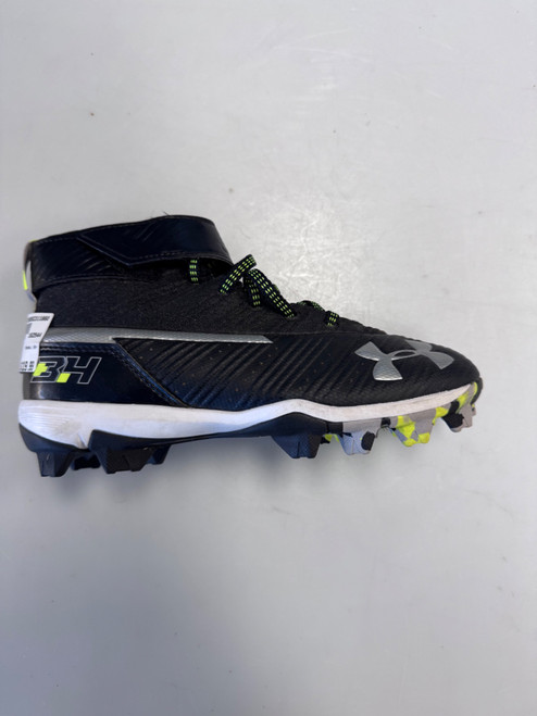 Vist Large View of Product Image Which is Used Under Armour BH BB/SB Cleats Black Junior 03.5