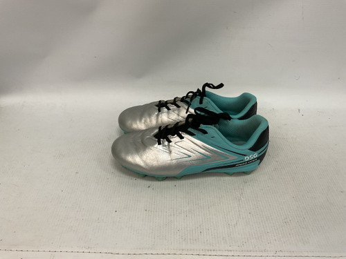 Vist Large View of Product Image Which is Used Soccer Cleats Silver Junior 02.5