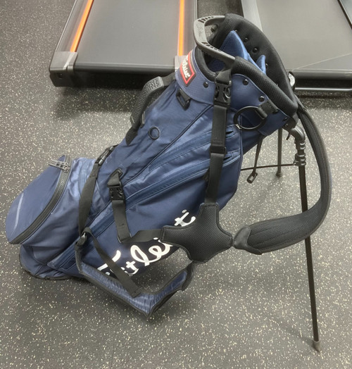 Vist Large View of Product Image Which is Used Titleist BAG Mens Stand Bag Navy Blue