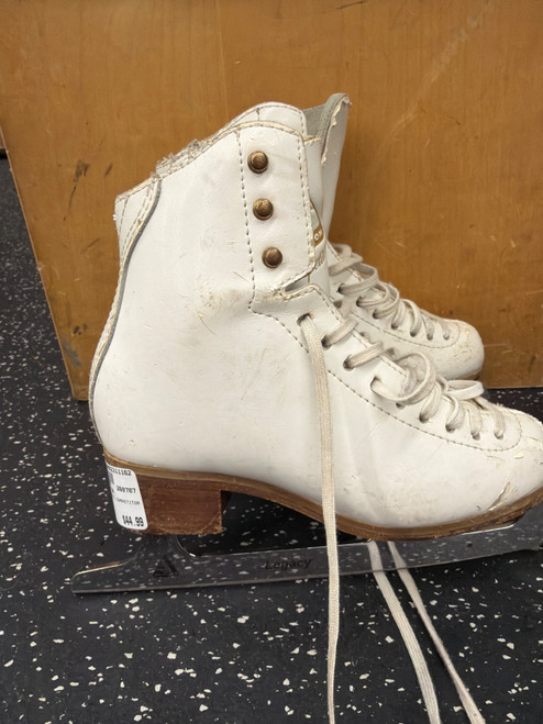 Vist Large View of Product Image Which is Used Jackson COMPETITOR Girls Figure Skate White Junior 02.5