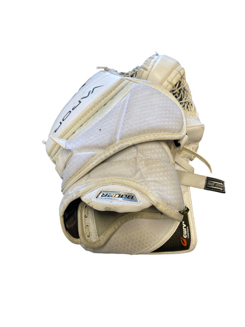 Vist Large View of Product Image Which is Used Bauer VAPOR 2X PRO Senior Goalie Catcher White