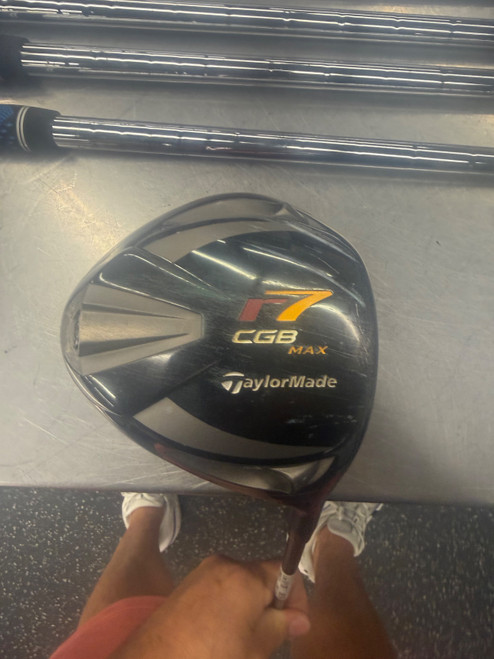 Vist Large View of Product Image Which is Used Taylormade R7 CGB MAX Mens Driver RH 10.5 Degree