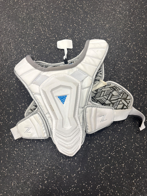 Vist Large View of Product Image Which is Used True ZEROLYTE LINER Lacrosse Shoulder Pads White MD
