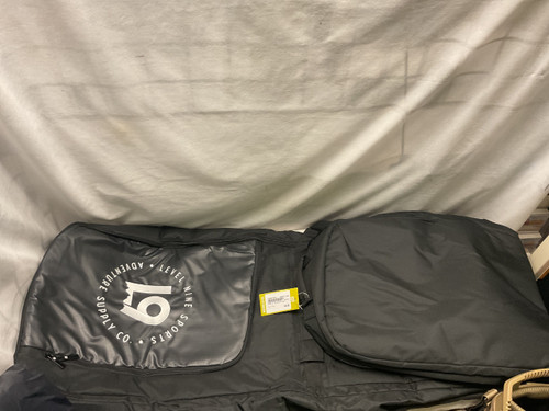 Vist Large View of Product Image Which is Used Wheeled Snowboard Bag Black