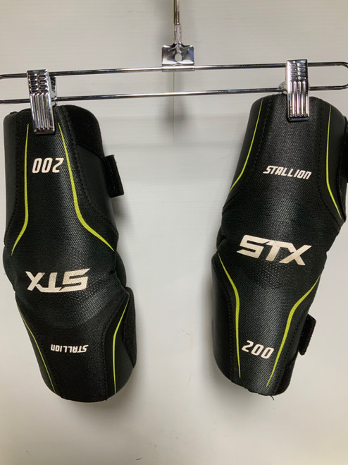 Vist Large View of Product Image Which is Used STX STALLION 200 Lacrosse Arm Pads/Guards Black MD