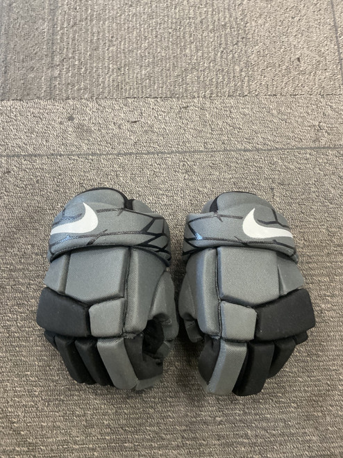 Vist Large View of Product Image Which is Used Nike VAPOR LT Lacrosse Gloves Mens Grey MD