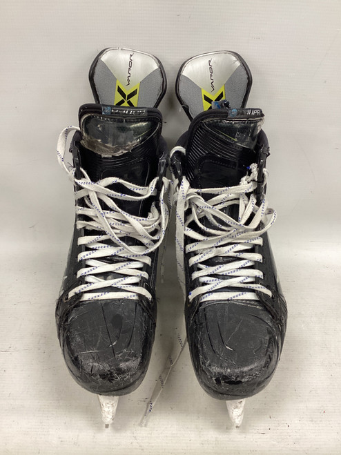 Vist Large View of Product Image Which is Used Bauer VAPOR HYPERLITE 2 Senior Hockey Skate Senior 11