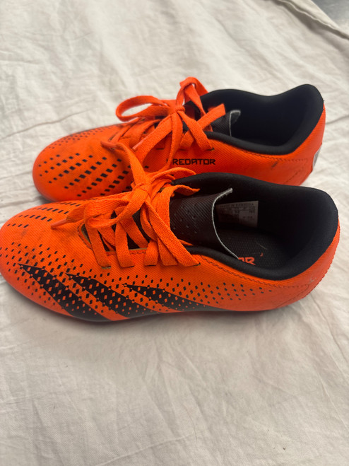 Vist Large View of Product Image Which is Used Adidas Soccer Cleats Orange Junior 01