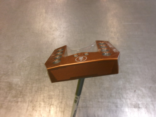 Vist Large View of Product Image Which is Used LAB GOLF MEZZ Mens Putter RH