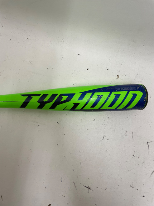 Vist Large View of Product Image Which is Used Easton TYPHOON BB/SB USA 2 1/4 Bat 26"