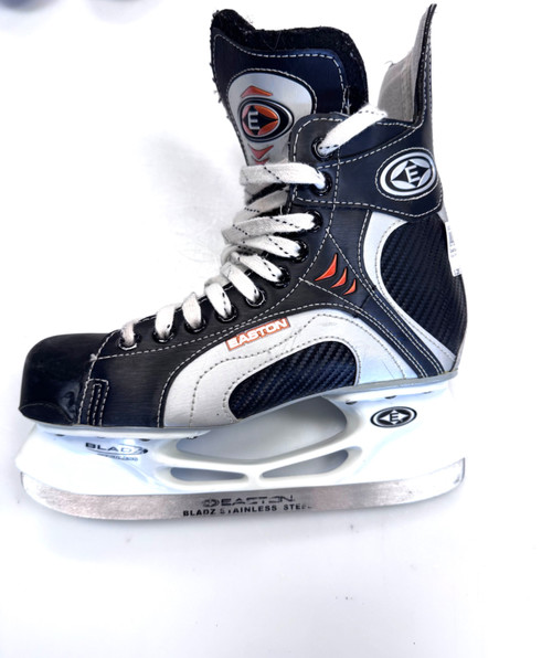 Vist Large View of Product Image Which is Used Easton SYNERGY 200 Senior Hockey Skate Senior 5
