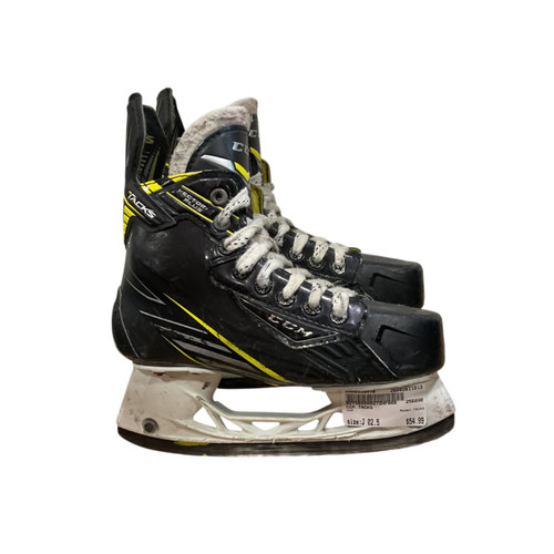Vist Large View of Product Image Which is Used CCM TACKS Junior Hockey Skate Junior 02.5