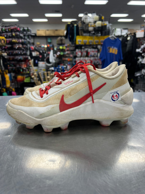 Vist Large View of Product Image Which is Used Nike DIAMOND TPU BB/SB Cleats White Senior 9.5