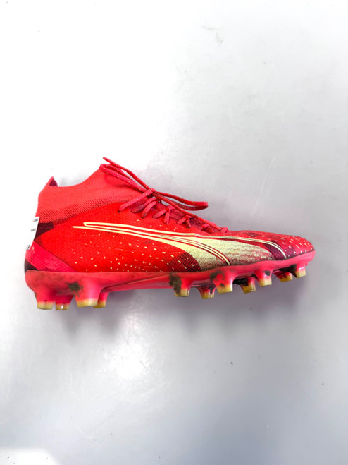 Vist Large View of Product Image Which is Used Puma Soccer Cleats Red Senior 8