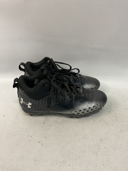 Vist Large View of Product Image Which is Used Under Armour Jr FB Cleats Black Junior 04