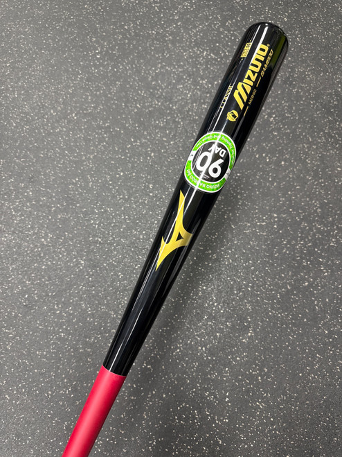 Vist Large View of Product Image Which is New MIZUNO BAMBOO MZB62-32" MATTE CHERRY