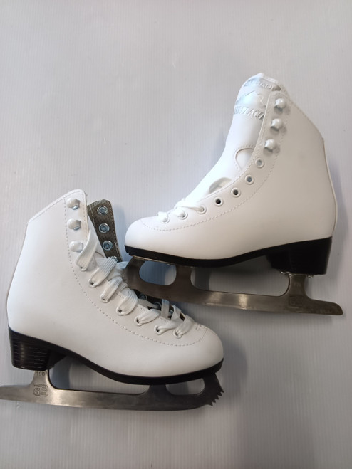 Vist Large View of Product Image Which is Used Lake Placid Girls Figure Skate White Junior 01