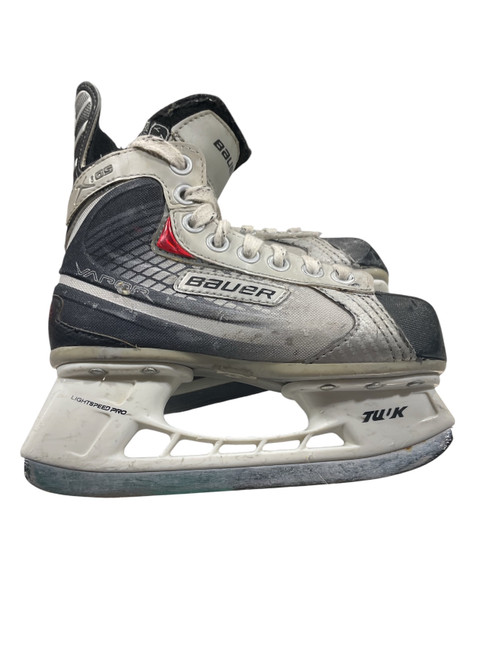 Vist Large View of Product Image Which is Used Bauer Youth Hockey Skate Youth 13.0