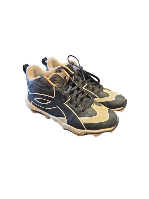 Vist Large View of Product Image Which is Used Under Armour Jr FB Cleats None Junior 02.5