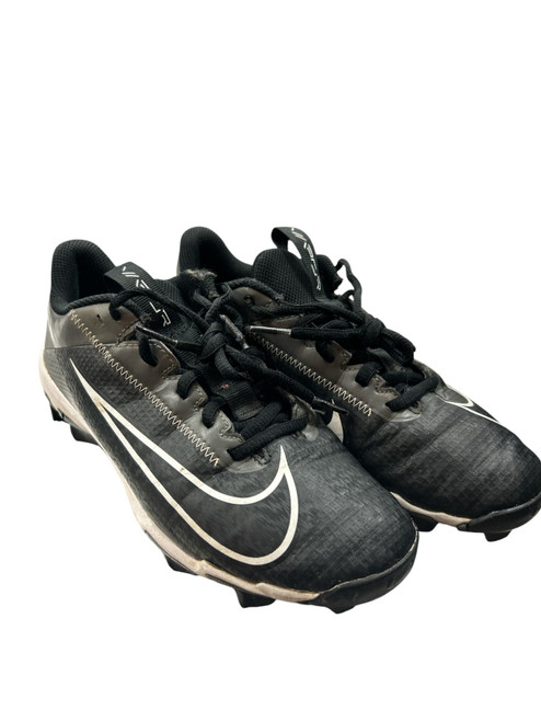 Vist Large View of Product Image Which is Used Nike Jr FB Cleats Grey And Black Junior 05