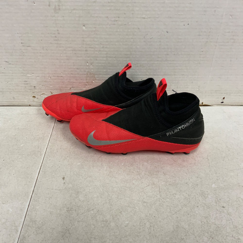 Vist Large View of Product Image Which is Used Nike PHANTOM VSN Soccer Cleats Red Junior 05