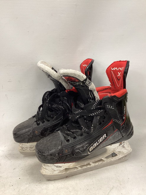 Vist Large View of Product Image Which is Used Bauer VAPOR 3X PRO Junior Hockey Skate Junior 03.5