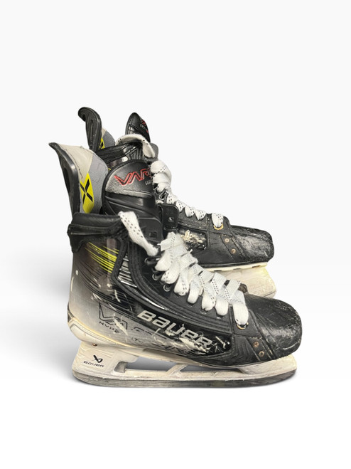 Vist Large View of Product Image Which is Used Bauer HYP2RLITE Intermediate Hockey Skate Intermediate 5.0